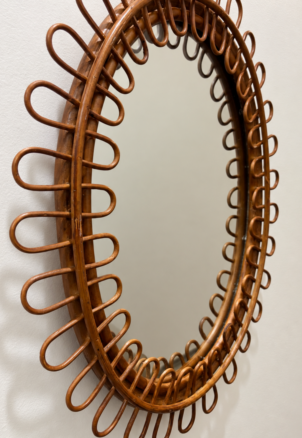 Loop Mirror