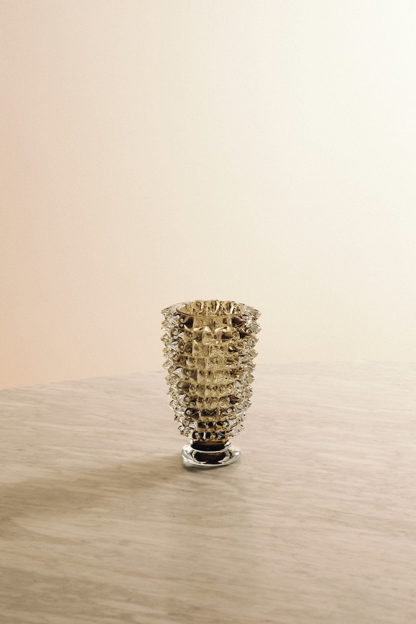 Plinto Vase in Smoke