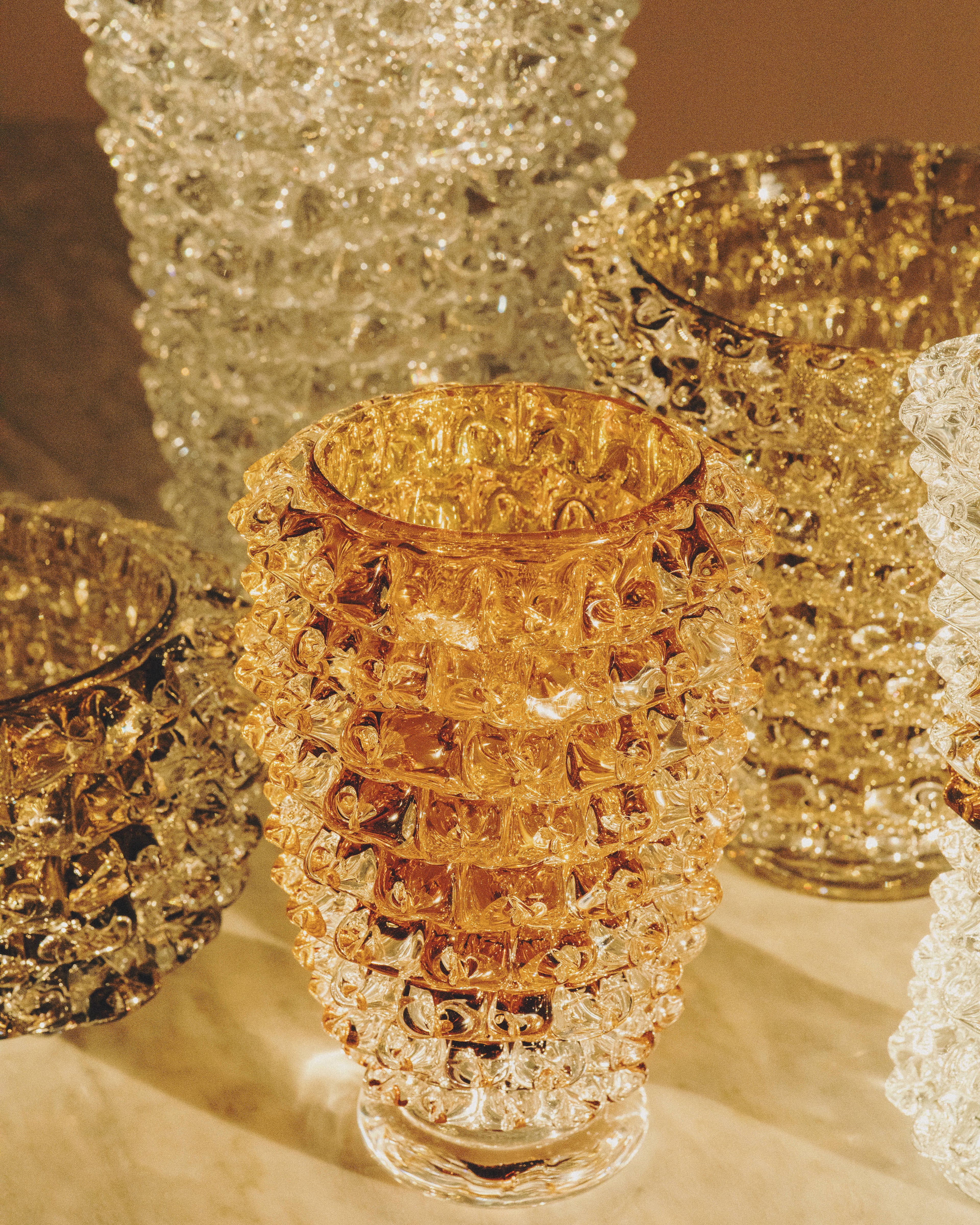 Plinto Vase in Amber