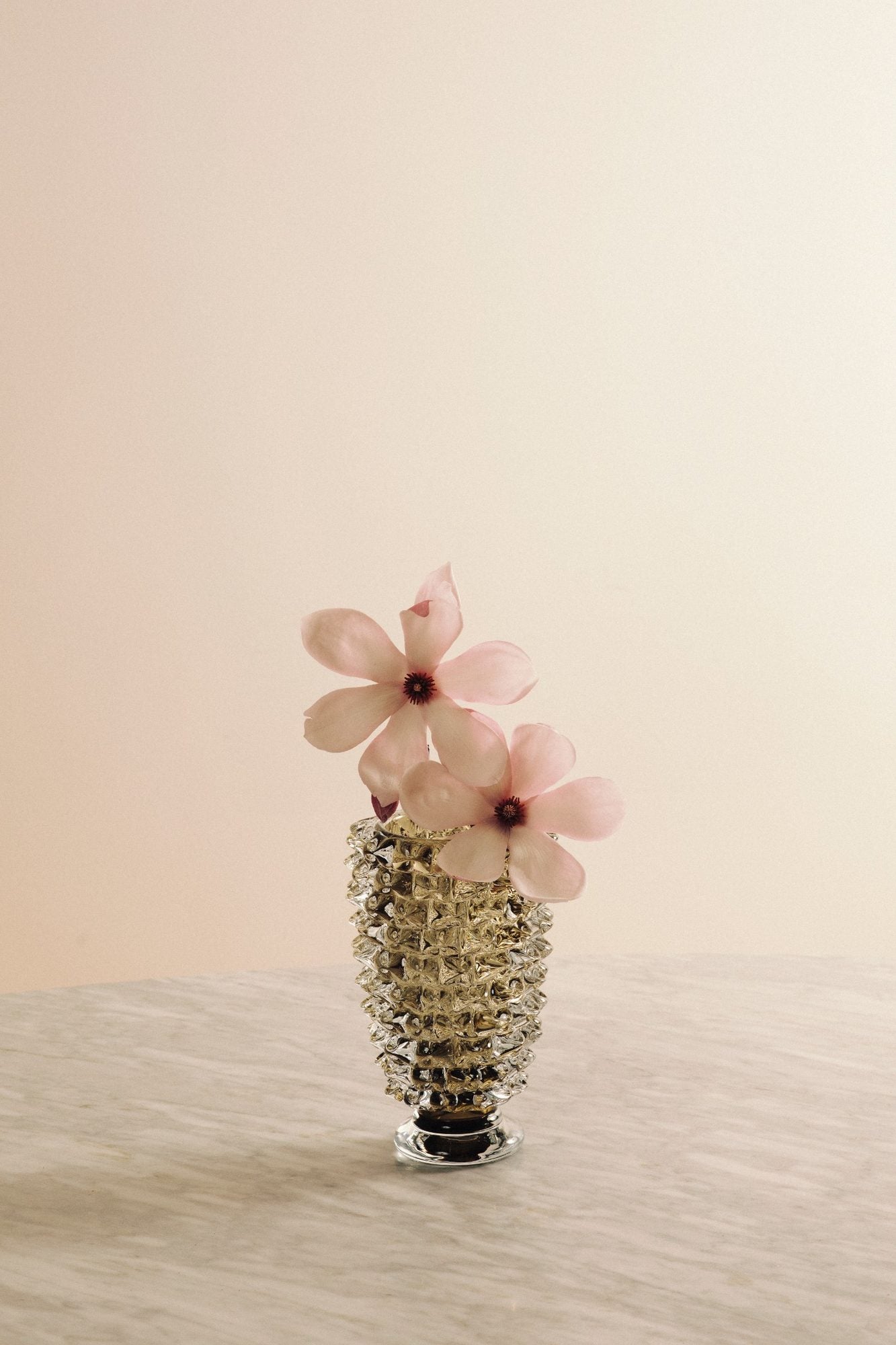 Plinto Vase in Smoke