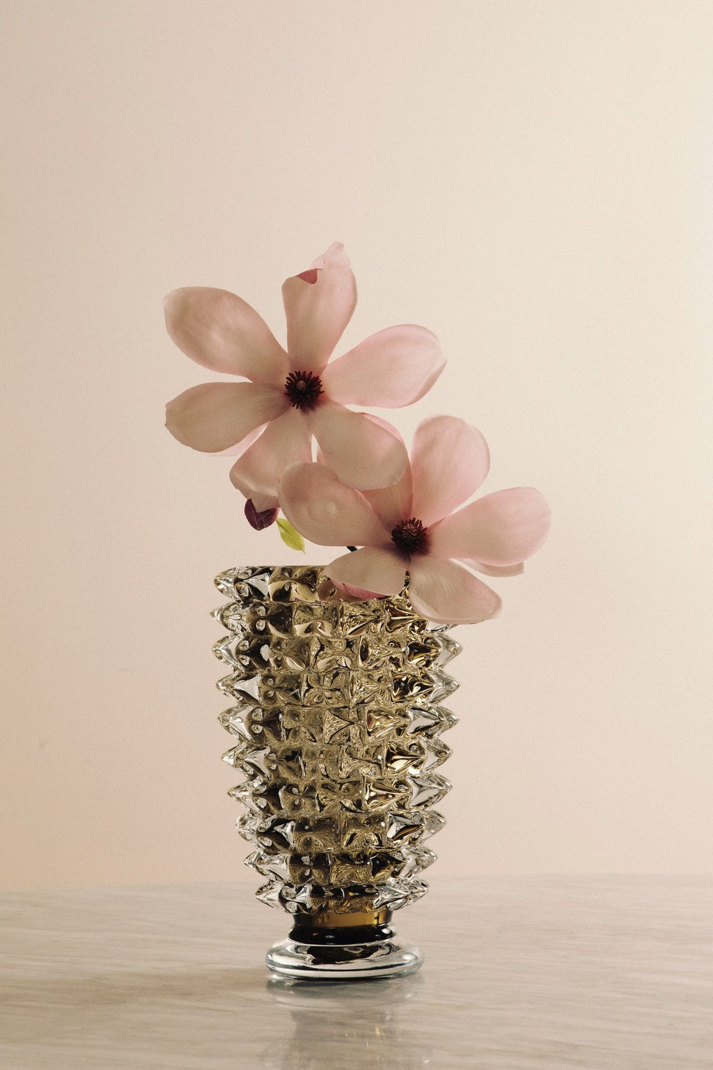 Plinto Vase in Smoke