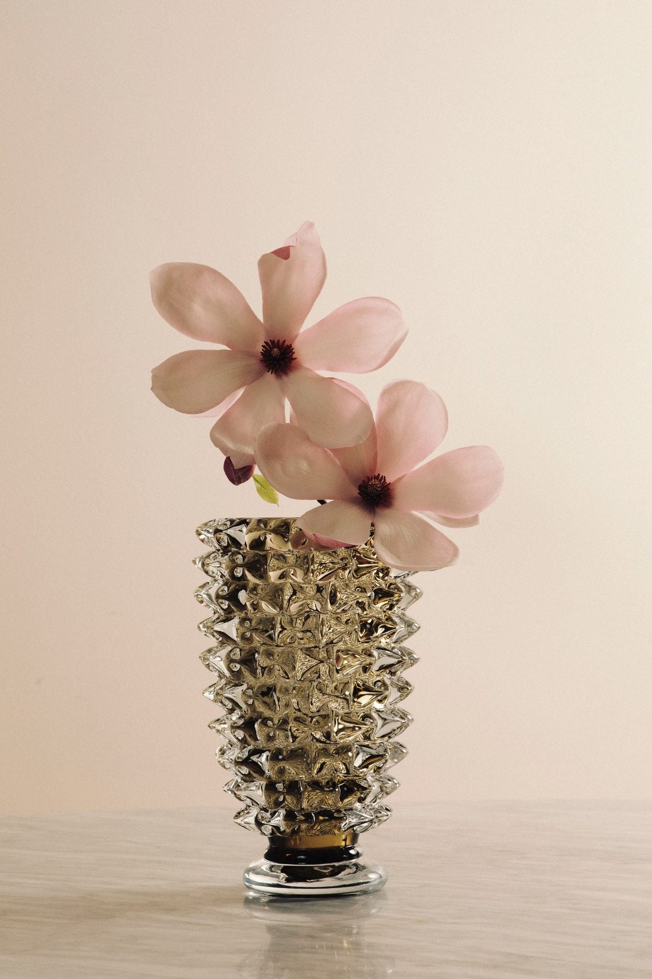 Plinto Vase in Smoke