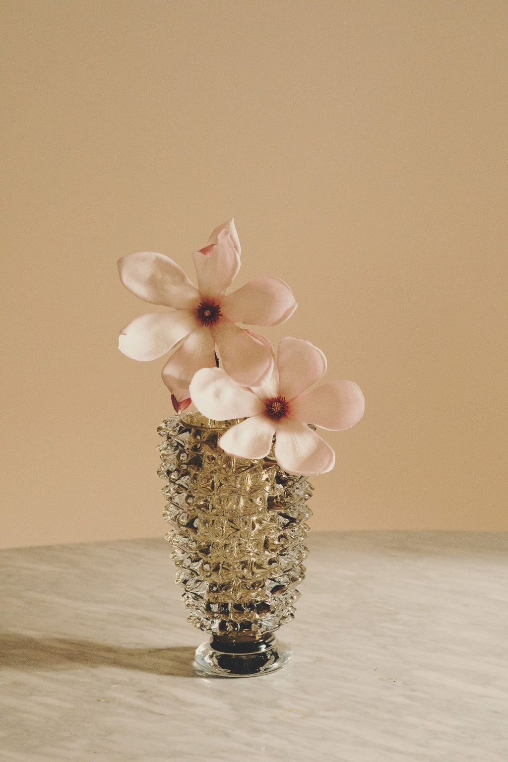 Plinto Vase in Smoke
