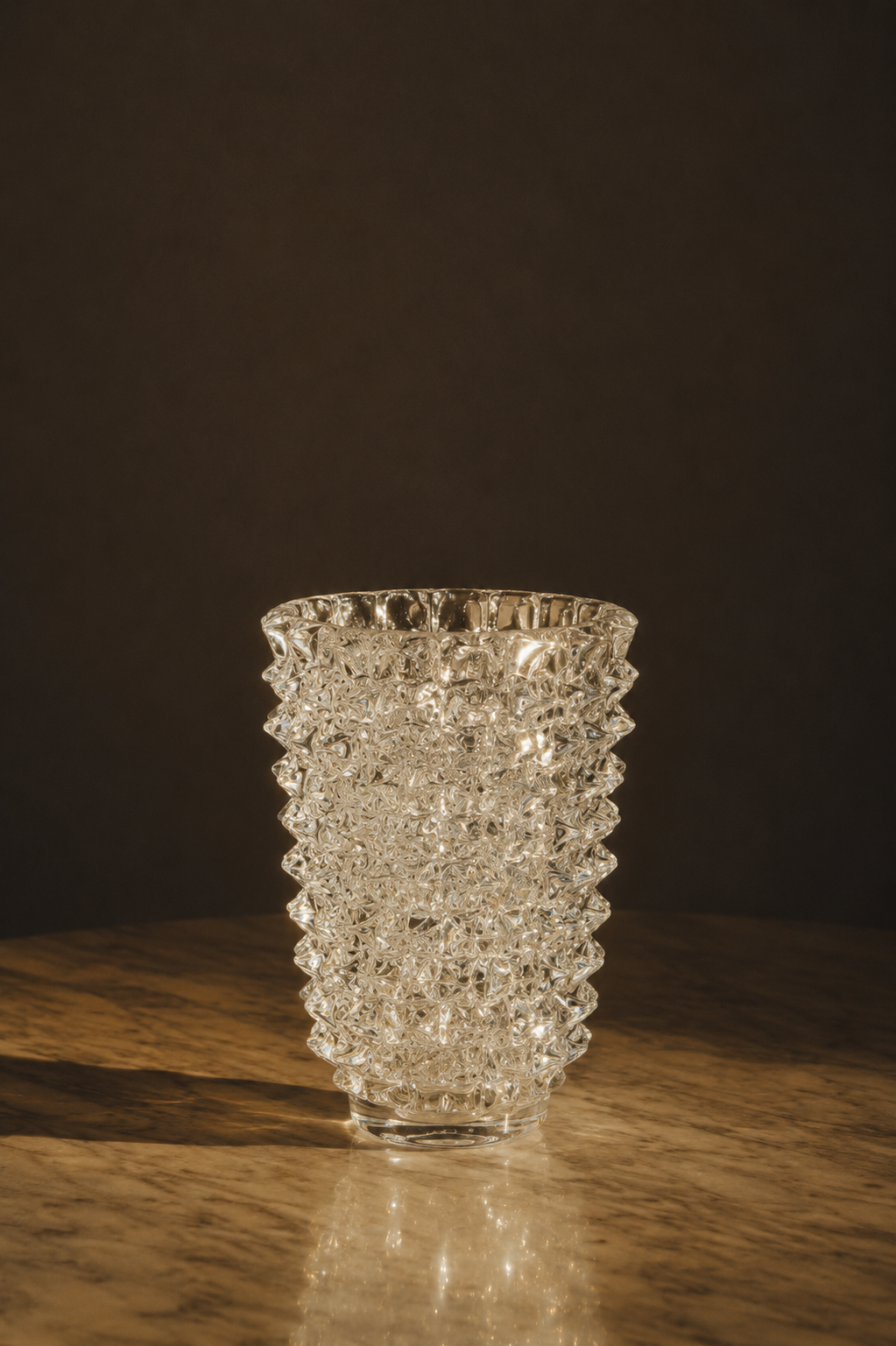 Una Vase in Clear