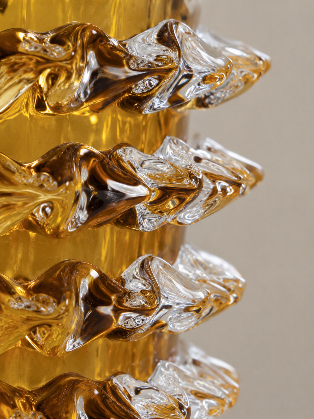 Spina Vase in Amber Large
