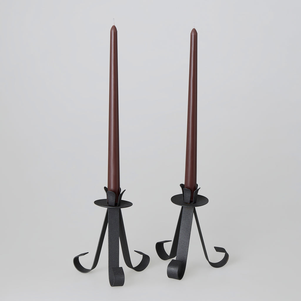 Lys Candlestick Holders