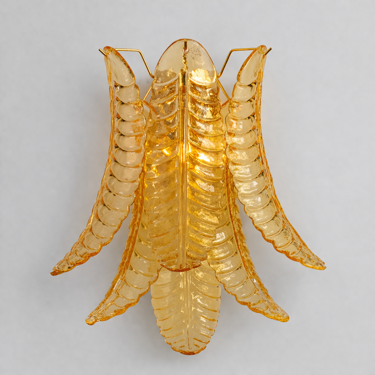 Luce Wall Light in Butter